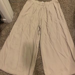 Capri length flare slack pants!